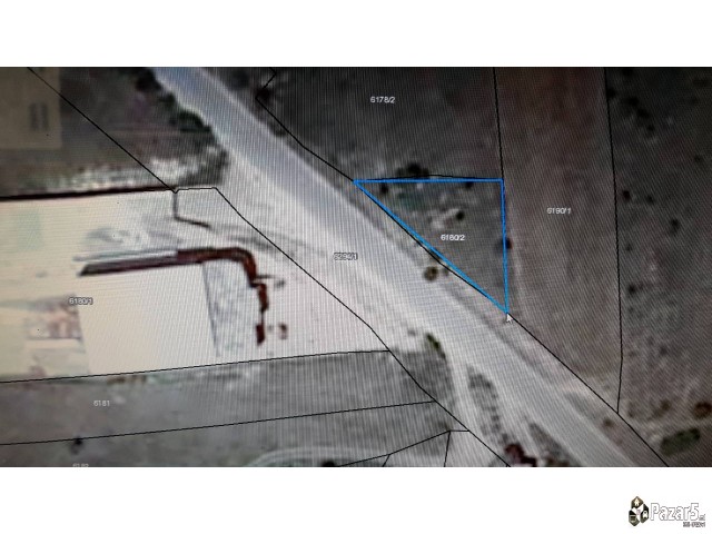 Се продава нива 446 м2 - Кучевиште