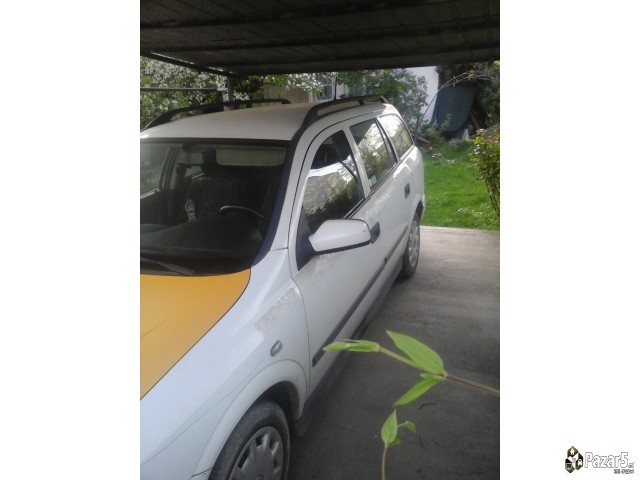 Prodavam Opel Astra 1.2 Karavan