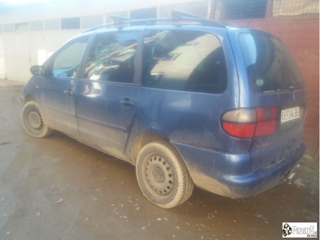 Prodavam Sharan 1.9 Tdi