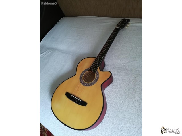 Akusticna Elektricna Gitara Novi