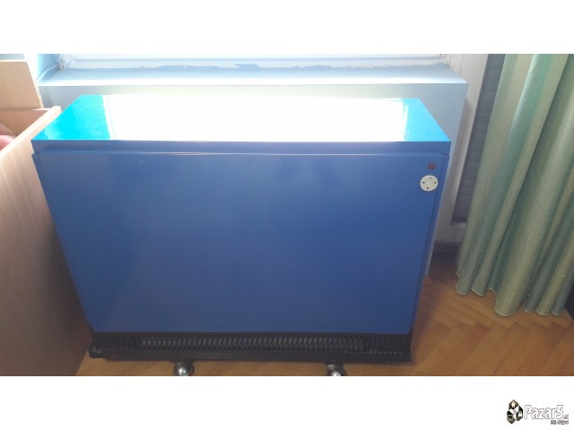 Се продават