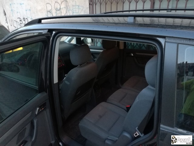 Touran 2.0tdi 2004g Top Sostojba