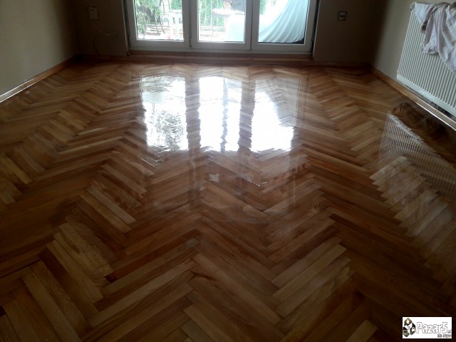 Struganja Lakiranje Parket I Patos