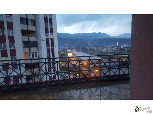 Se Izdava Garsonjera Vo Karpos 4