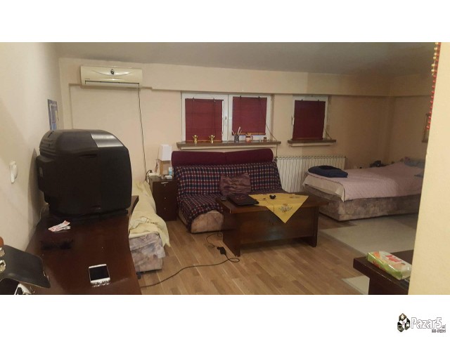 Se Izdava Garsonjera Vo Karpos 4