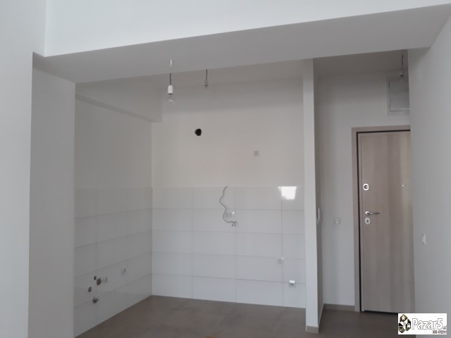 Se Iznajmuva Stan Vo Micurin