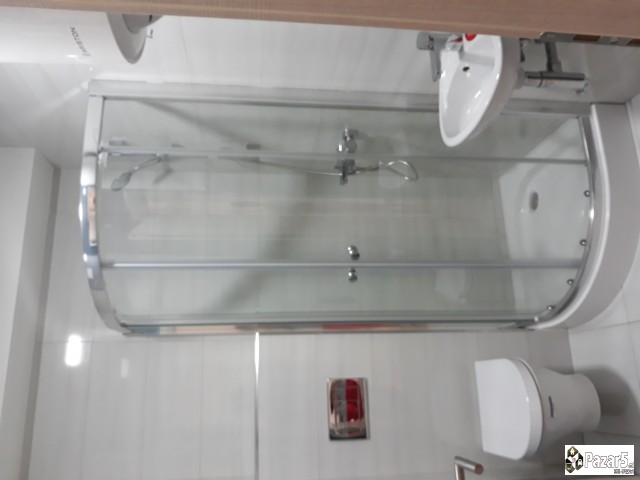 Se Iznajmuva Stan Vo Micurin