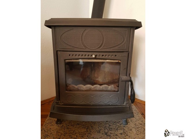 Продавам Камин