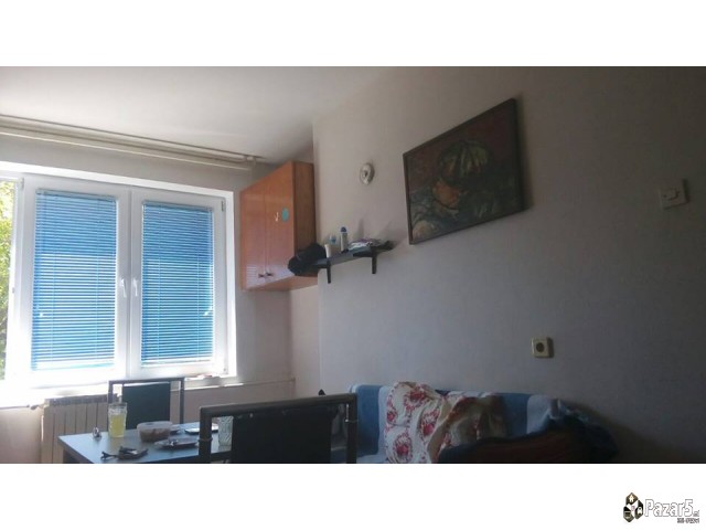 Izdavam Garsonjera 25m2  Vo Avtokomanda