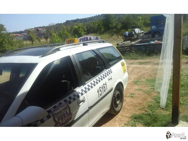 Hitnoo.prodavam Licencirani Vozila Vo Taxi Riva