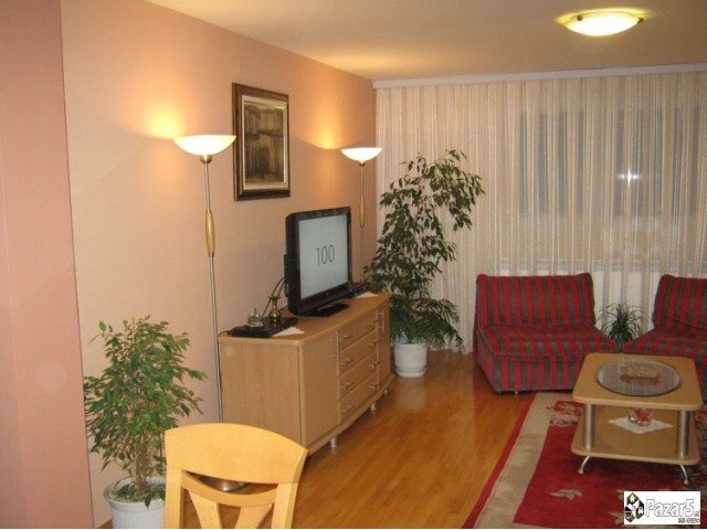 Prodavam Stan Vo Kisela Voda 103m2