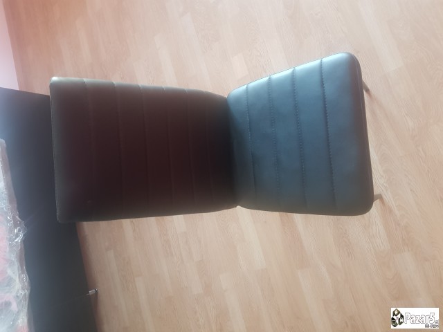 Se Prodava Masa So 6 Stolici,staklo Nova