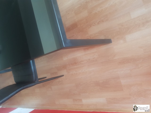 Se Prodava Masa So 6 Stolici,staklo Nova