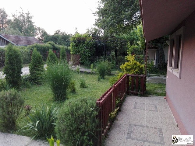 Se Izdava Vikendica Za Odmor Vo Ljubanista 