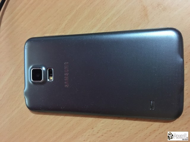 Prodavam Galaxy A5 2017 I Galaxy S5