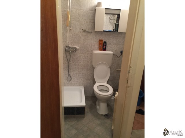 Издавам наместена гарсоњера