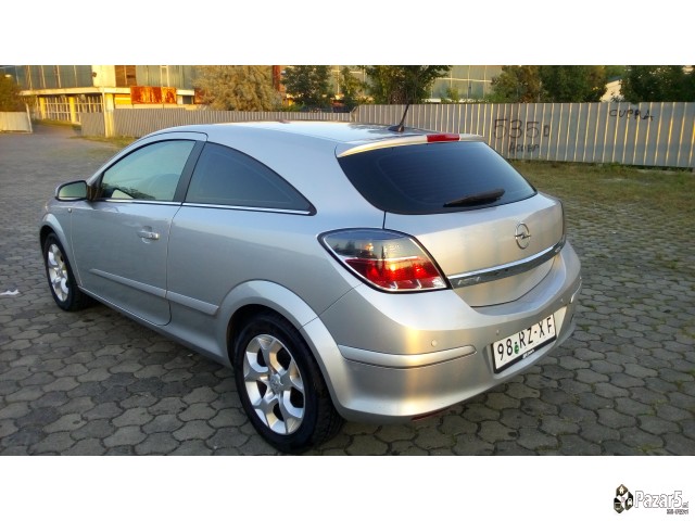 Opel Astra Gran Torismo Compact - Diesel