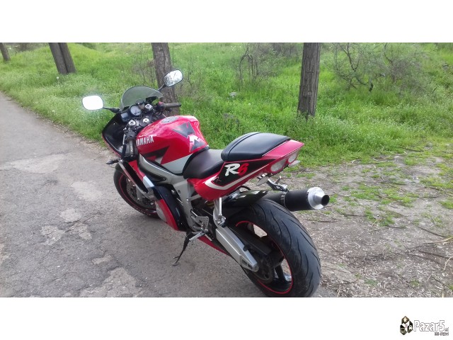 Se Prodava Yamaha R6