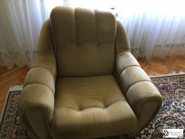 Гарнитура продавам