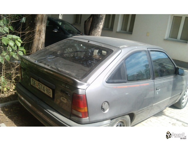Prodavam Opel Kadet 1991god.1.6d Registriran Do 03