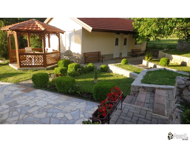 Apartmani I Sobi, Elesec