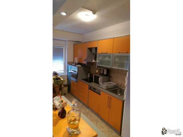 Се издава трособен стан спроти Скопјанка