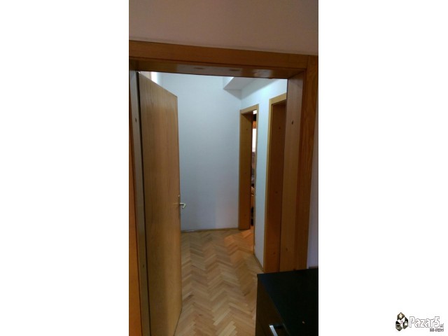 Се издава трособен стан спроти Скопјанка