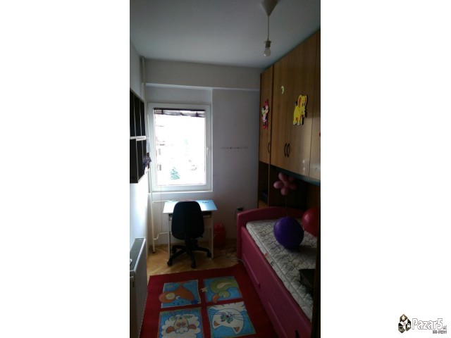 Се издава трособен стан спроти Скопјанка