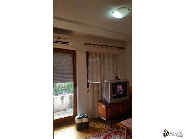 Се издава двособен стан во Кисела Вода