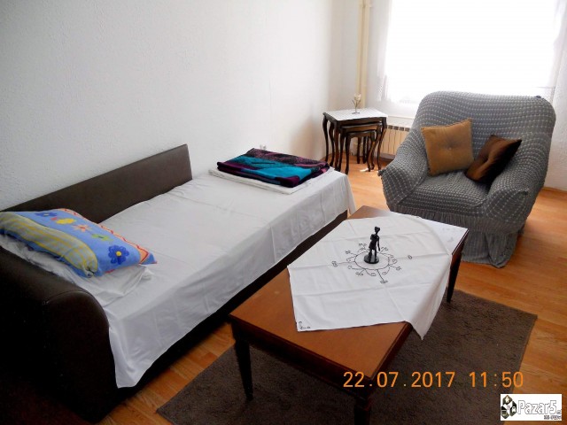 Издавам гарсоњера во Аеродром на приземје 