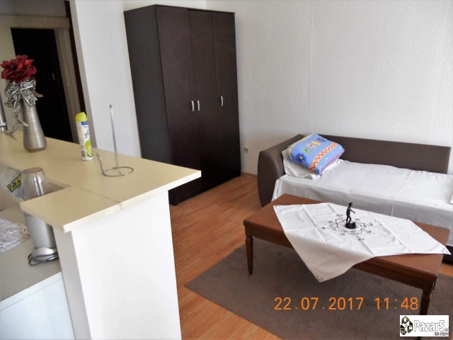 Издавам гарсоњера во Аеродром на приземје 