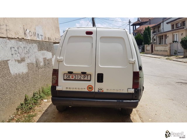 Се Продава / Менува