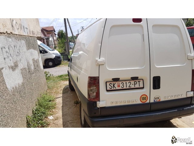 Се Продава / Менува