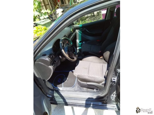 Продавам автомобил Seat Leon 1.9 Tdi