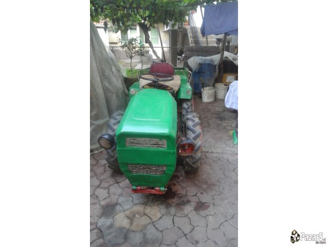 Prodavam Traktor Toma Viunkovic