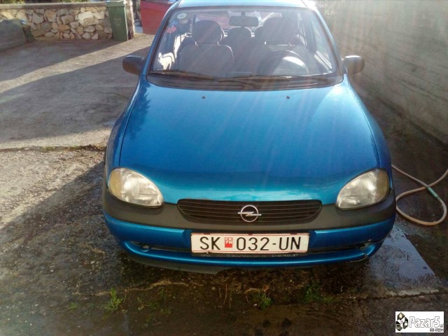 Prodavam Opel Corsa 1.0 