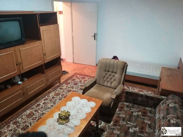 Изнајмувам еднособен,наместен стан, во К.Вода