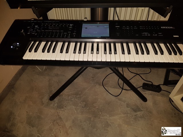 Korg Kronos X 61