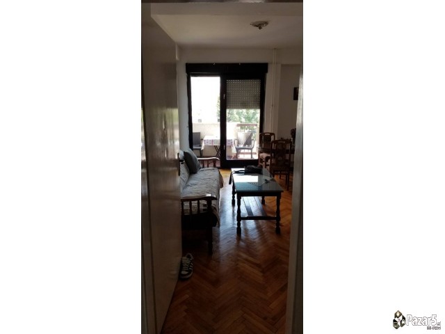 Izdavam Namesten Stan Vo Avtokomanda