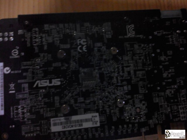 Se Prodava Graficka Za Kompjuter I 4gb Ram Stick