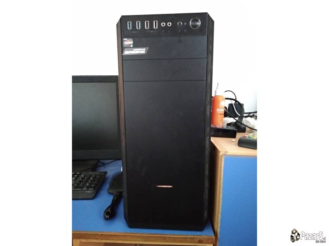 Se Prodava Pc Desktop (8gb Ram + Ssd)