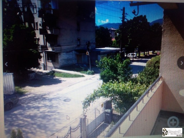 Продавам куќа