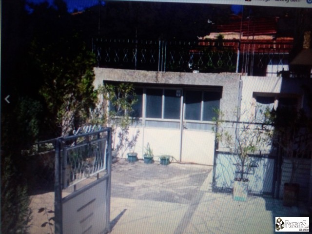 Продавам куќа