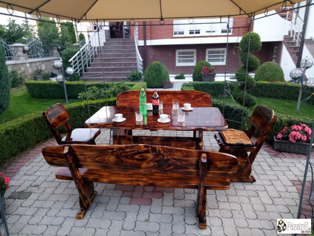 Drveni Masi Od Masivno Drvo 