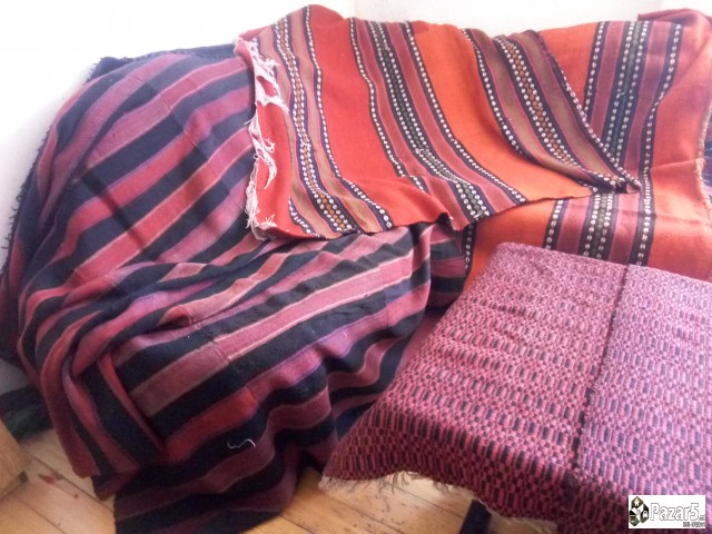 Racno Tkaeni Volneni Kilimi 