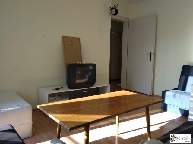 Sifra 1449. Se Izdava Namesten Stan Vo Centar, Bli