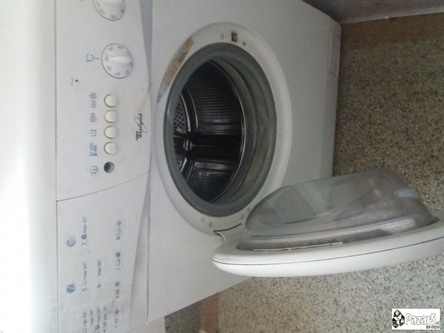 Продавам машина за перење алишта