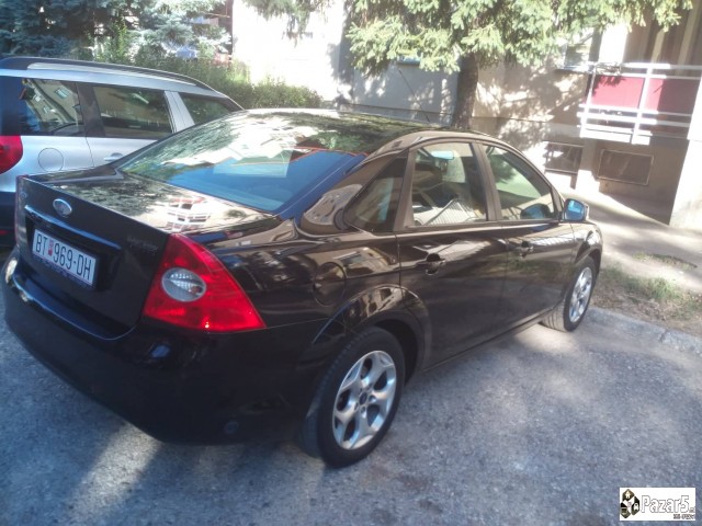 Ford Focus 1.4 I Trend
