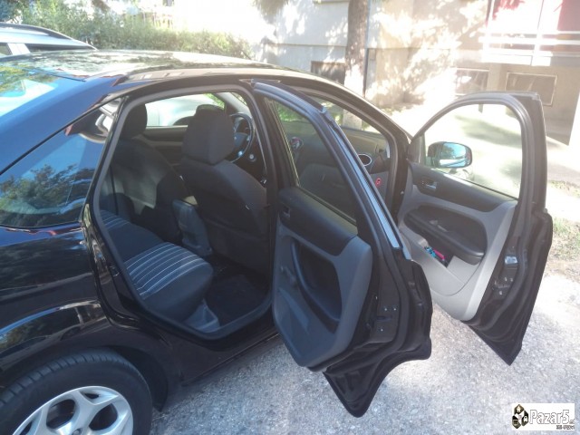 Ford Focus 1.4 I Trend