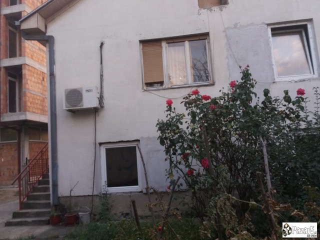 Продавам Куќа/Куќи во Ѓорче Петров